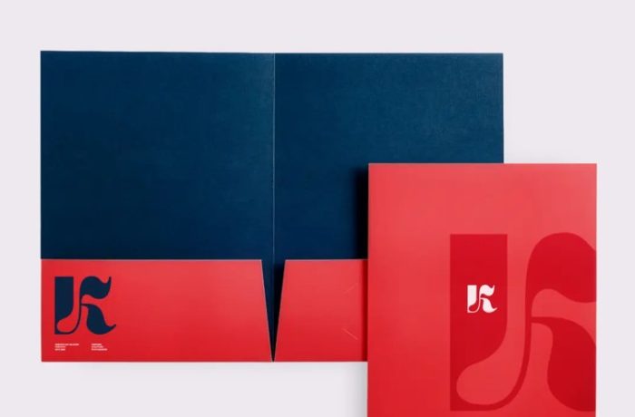 Custom Pocket Folder Cheap for Simple Business Needs